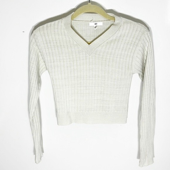 BP. Reagan Ivory Rib Knit Lightweight V Neck Sweater Top Size XS bp - Picture 1 of 9